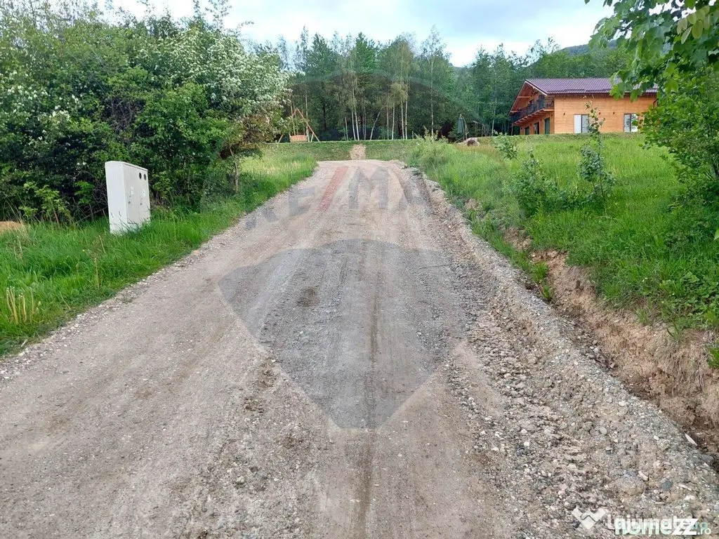 Teren Bran-Zarnesti - Tohanita, 4223mp
