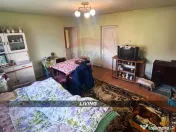 Casă cochetă, cu priveliște superbă asupra orașului ... 