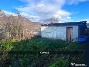 Casă cochetă, cu priveliște superbă asupra orașului ... 