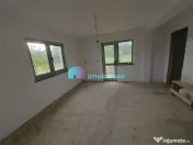 Casa cu 8450 mp teren in Solca 