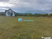Casa cu 8450 mp teren in Solca