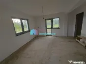 Casa cu 8450 mp teren in Solca