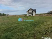 Casa cu 8450 mp teren in Solca