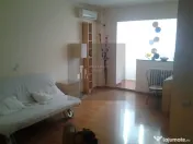 Garsoniera 34 mp zona Titan 