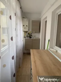 Apartament 3 camere, 67 mp,+Parcare,ZONA 1 Mai langa Spital