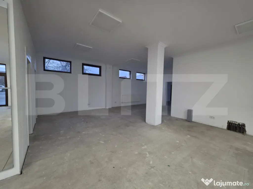 Spatiu comercial de inchiriat, 270 mp, zona Semicentral