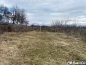 Casa situata în orasul Târgu-Carbunesti , Localitatea Flor 