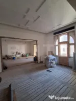 Spațiu comercial 200 mp + acces pod 200 mp, 3 balcoane, lâ