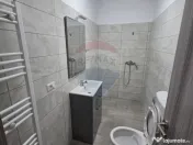 Spațiu comercial cu locuri de parcare. 