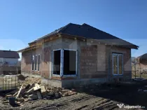 Casa de Vanzare, Unirea