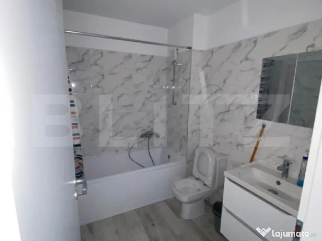 Apartament 2 camere, 50 mp, parcare, zona Porii
