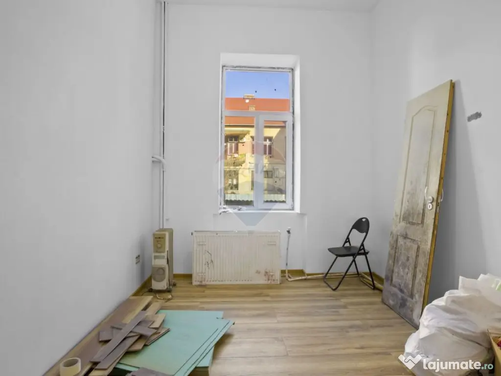 Apartament cu 2 camere de vânzare în zona Ultracentral,...