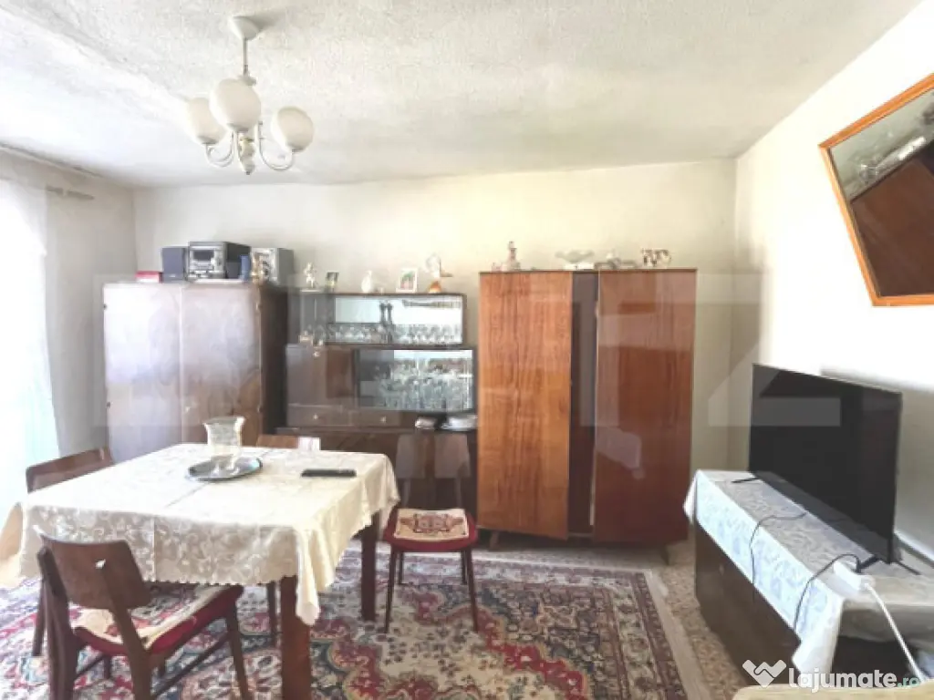 Apartament spațios cu 4 camere, situat în zona Dalas din A