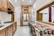 Apartament cu 2 camere de închiriat, str. Unirii, zonă ... 