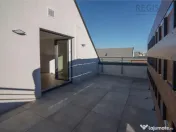 Duplex 4 camere cu 2 terase Tractorul 