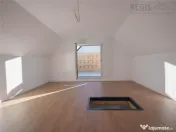 Duplex 4 camere cu 2 terase Tractorul 