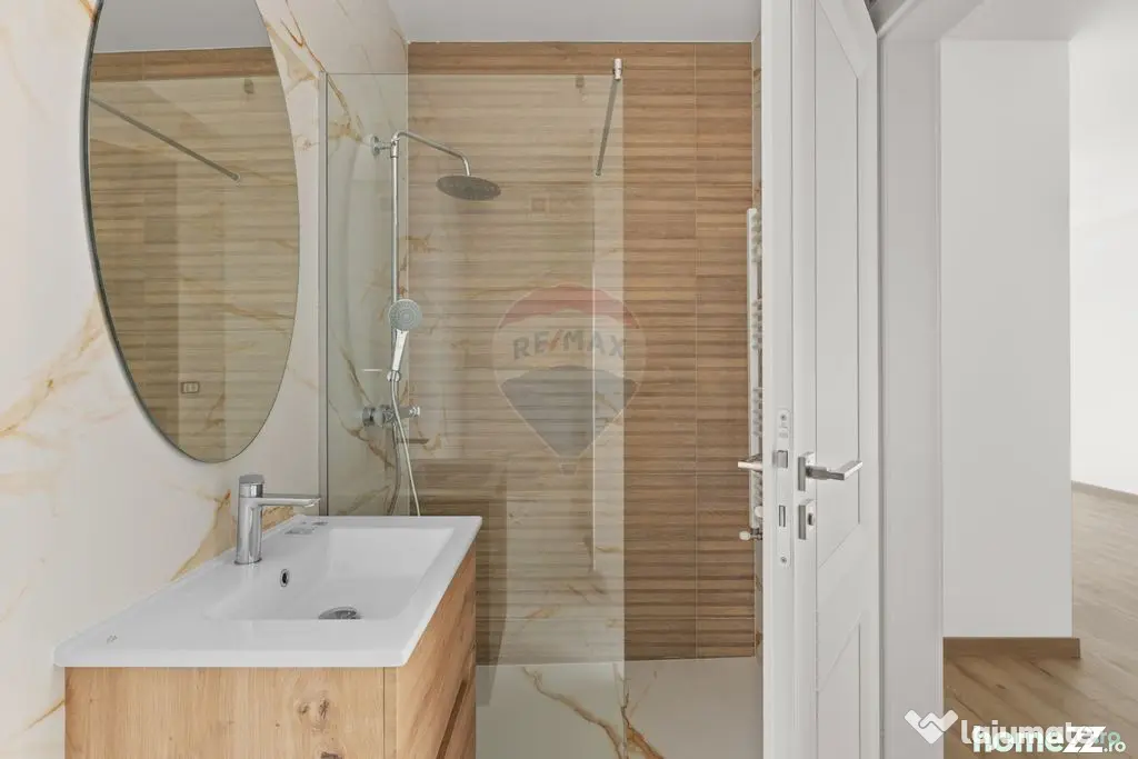 Apartament 2 camere COMPLEX ADORA PARK+ loc de parcare