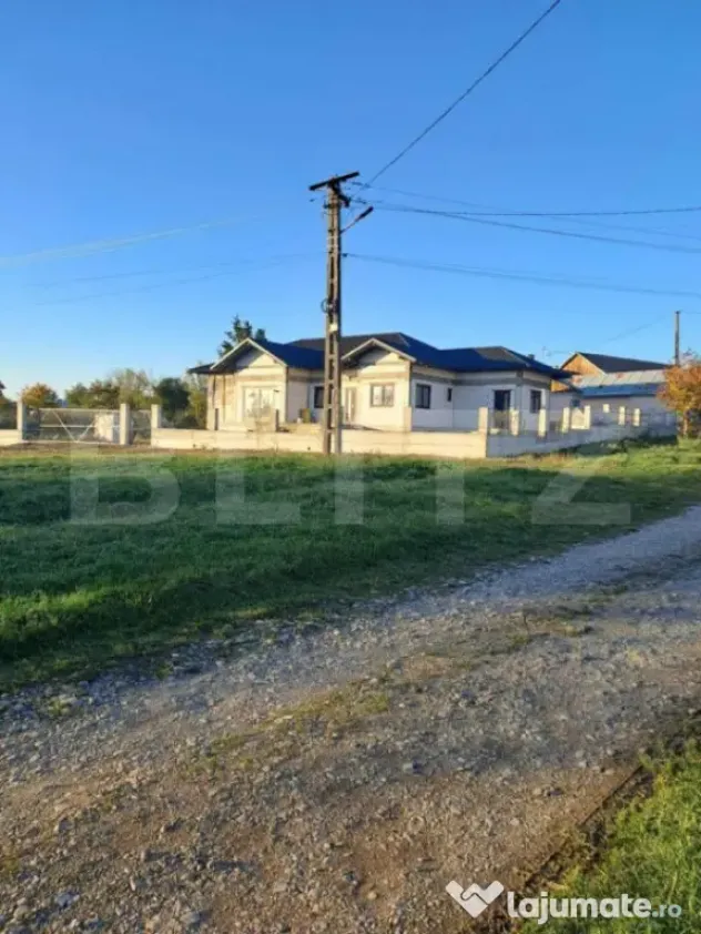 Casa individuala pe parter, Danila, 1300 mp teren, 4 camere