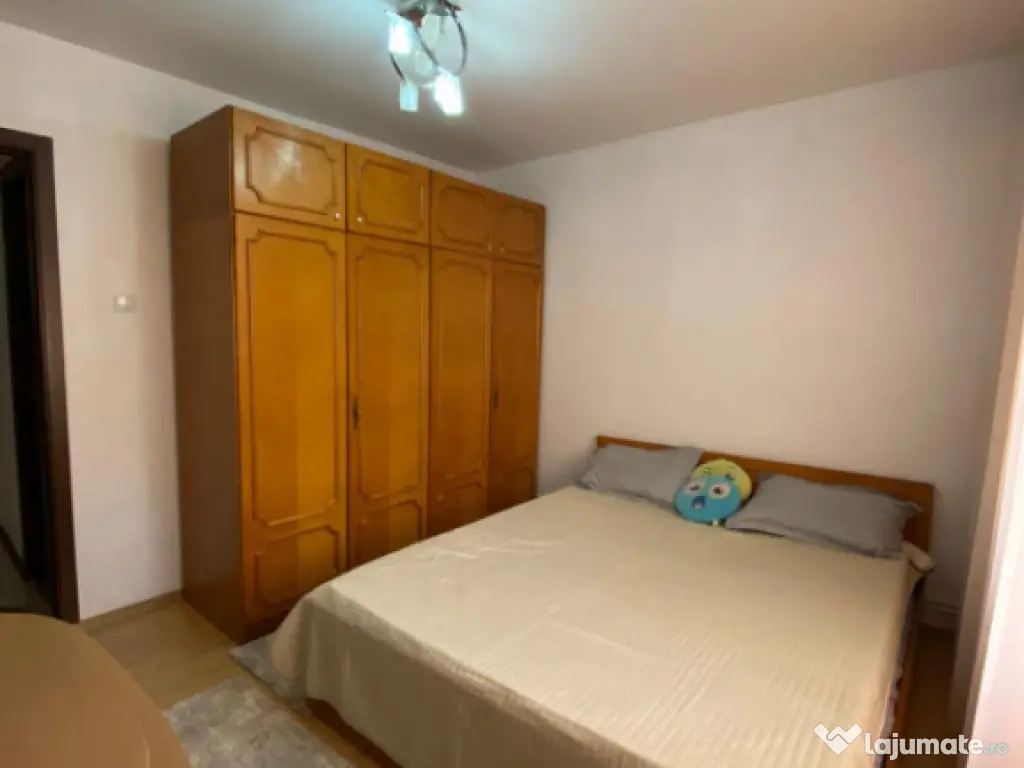 Apartament 2 camere, 57 mp, zona Rovine