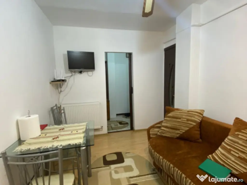 Apartament 2 camere, 57 mp, zona Rovine