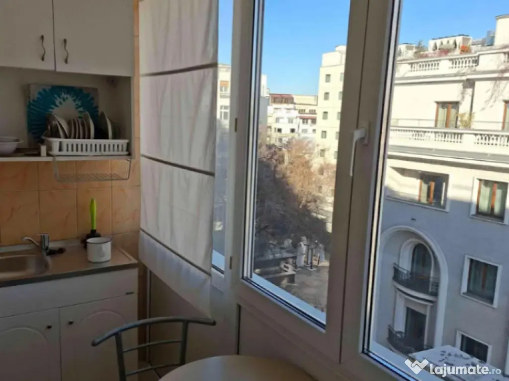 Garsoniera la prima inchiriere, renovata, ultracentrala, zon