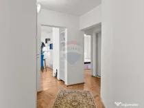 Apartament cu 3 camere de inchiriat