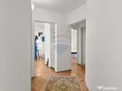 Apartament cu 3 camere de inchiriat 