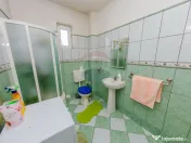 Proprietate rezidentiala de vanzare la 2 pasi de Parcul R... 