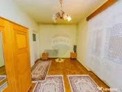 Proprietate rezidentiala de vanzare la 2 pasi de Parcul R... 