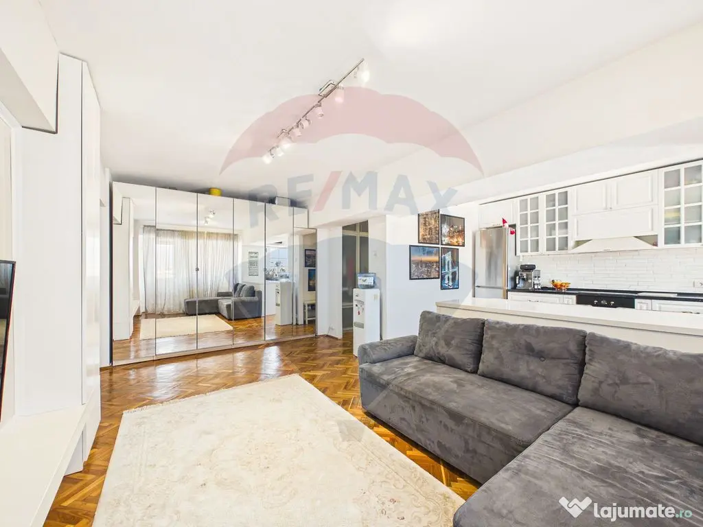 Apartament de 3 camere cu priveliste - zona Stefan Cel Mare