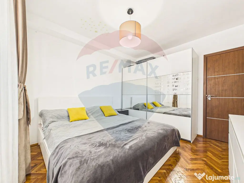 Apartament de 3 camere cu priveliste - zona Stefan Cel Mare