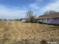 TEREN INTRAVILAN, 4550 MP, CU FRONT LA DN 7 SANTUHALM