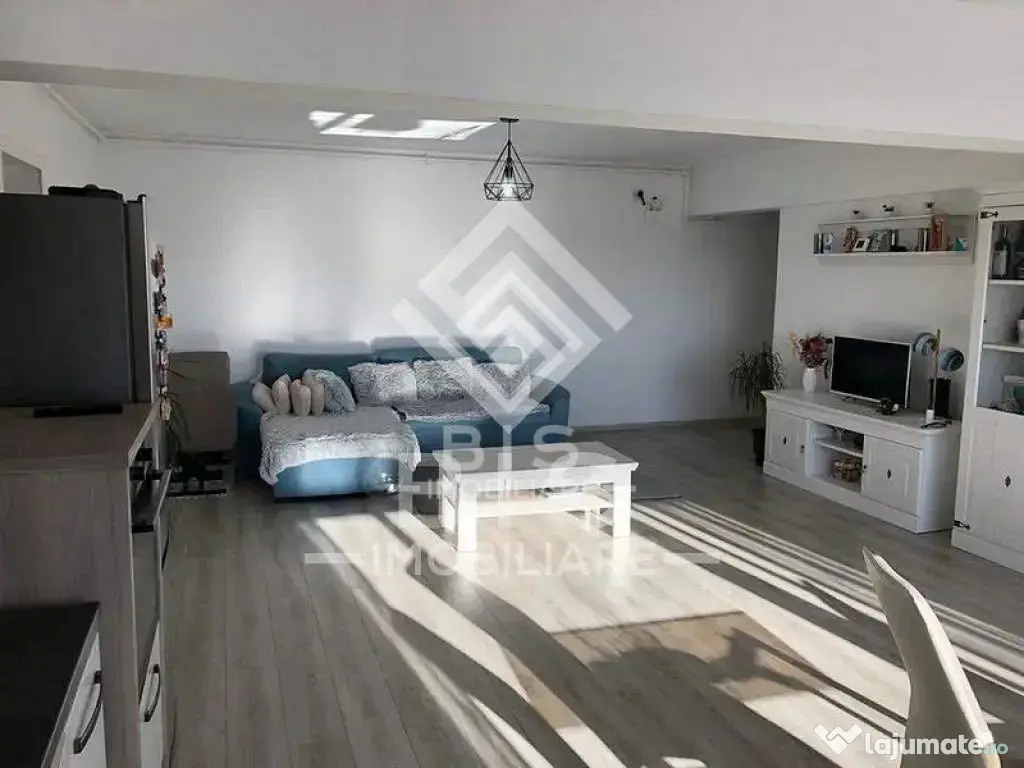 Penthouse zona Mall - Calea Moldovei