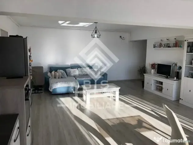 Penthouse zona Mall - Calea Moldovei