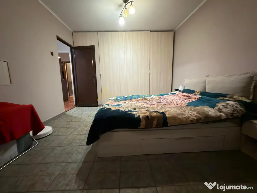 {BRANCOVEANU} Apartament 3 camere | decomandat - Mobilat si