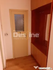Apartament cu 2 camere decomandat , situat in cartierul Astr 