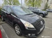 Peugeot 5008 2012 1.6 benzina, navigatie, geam panoramic