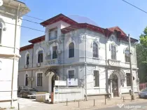 Casă D+P+E+M | 816 mp utili, 5 locuri parcare, Regina Maria