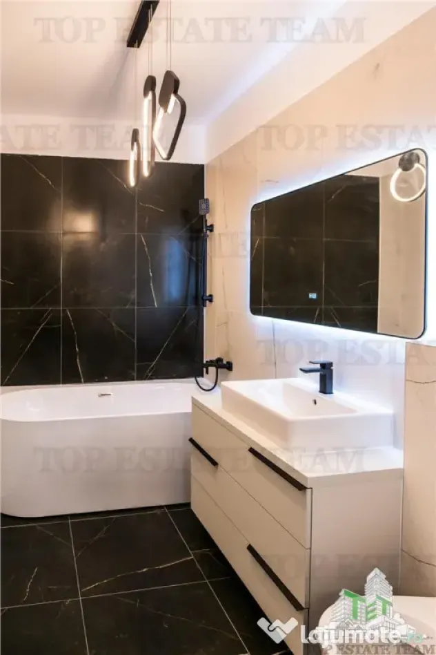 Apartament deosebit 3 camere etaj 9 vedere la lac