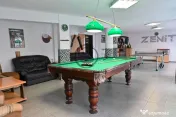 Pensiune la cheie de vanzare | 10 camere | Sacele, Brasov... 