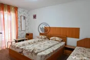 Pensiune la cheie de vanzare | 10 camere | Sacele, Brasov... 