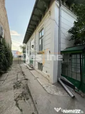 Casa zona centrala, teren 800 mp 