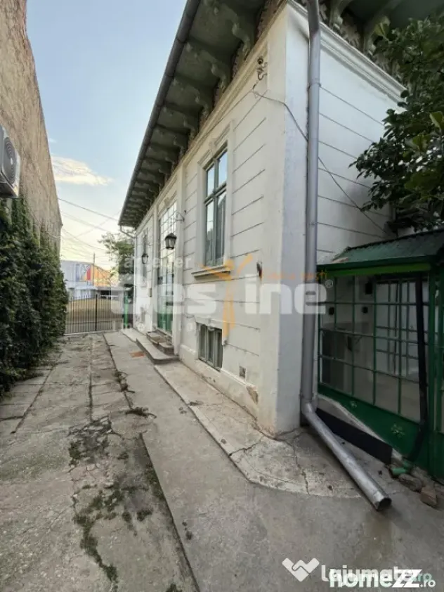 Casa zona centrala, teren 800 mp