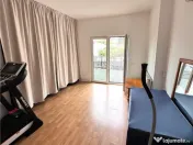 Casa in apreciabil potential,cu terase, curte,gradina echipa 