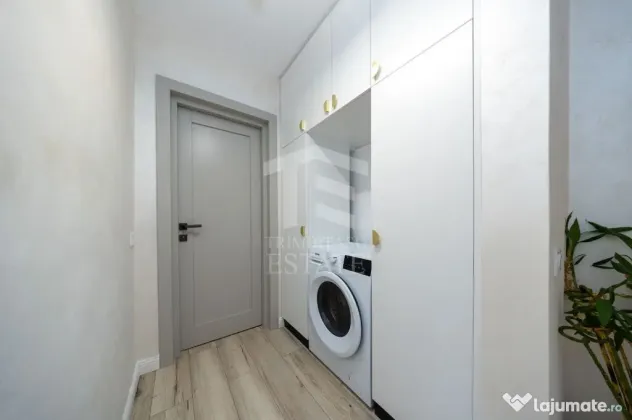 Coresi-Penthouse 3 camere | 2 locuri de parcare subteran ...