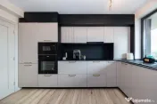 Coresi-Penthouse 3 camere +loc de parcare subteran 203mp 