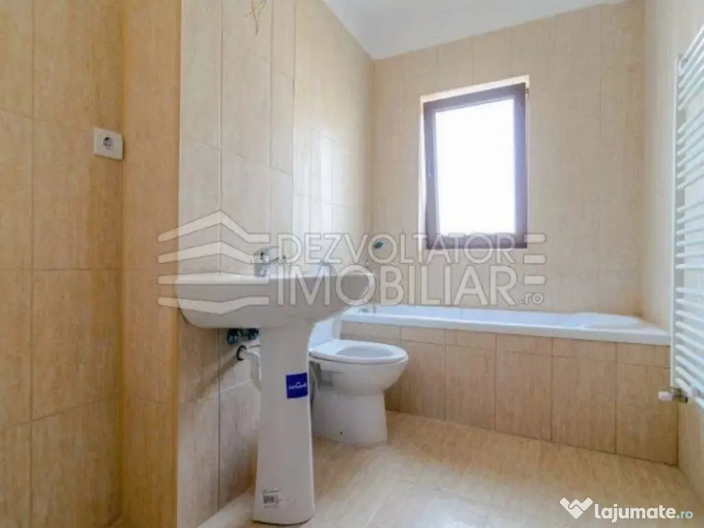 Apartament 2 camere, decomandat - zona Sanpetru