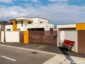 Vila moderna Mioveni | teren 1231 mp | terase, foisor si gar 