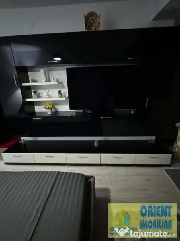 Km 5, apartament 2 camere de vanzare, gaze, mobilat, Constanta