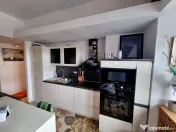 Faleza nord- apartament 2 camere transformat cu vedere la... 